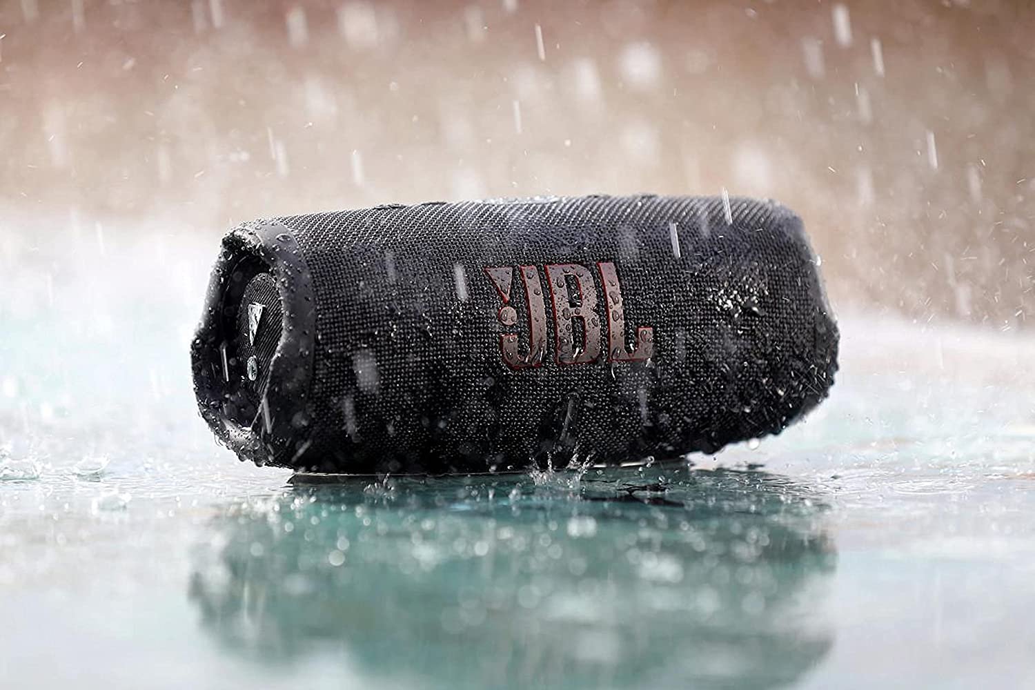 JBL CHARGE 5 - Portable Bluetooth Speaker with IP67 Waterproof and USB Charge out - Black